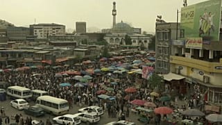 المسلمون بالمناطق المنكوبة يستقبلون رمضان بمزيج من المعاناة والخوف