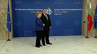 ميركل: الاتفاق النووي مع إيران ليس مثاليا ولكن يجب البقاء فيه ومواصلة المفاوضات