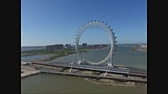 Une roue géante en Chine 
