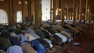 La India celebra el comienzo del Ramadán