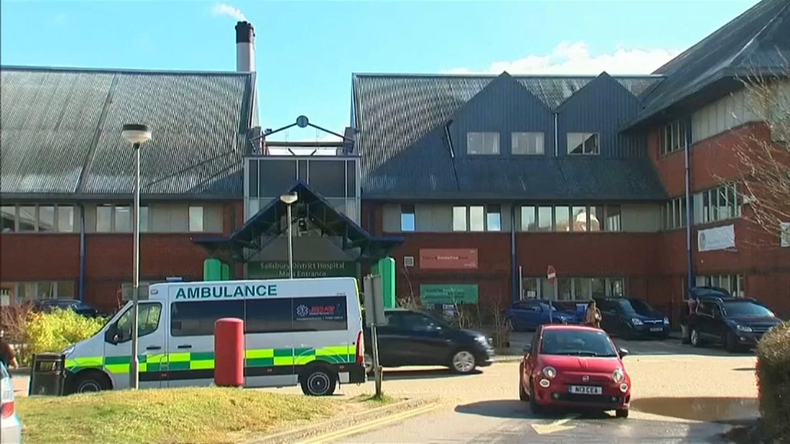 Zehirlenen eski Rus ajan Skripal hastaneden taburcu edildi