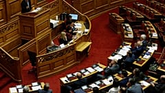 Βουλή: Στην Ολομέλεια το πόρισμα για τη Novartis