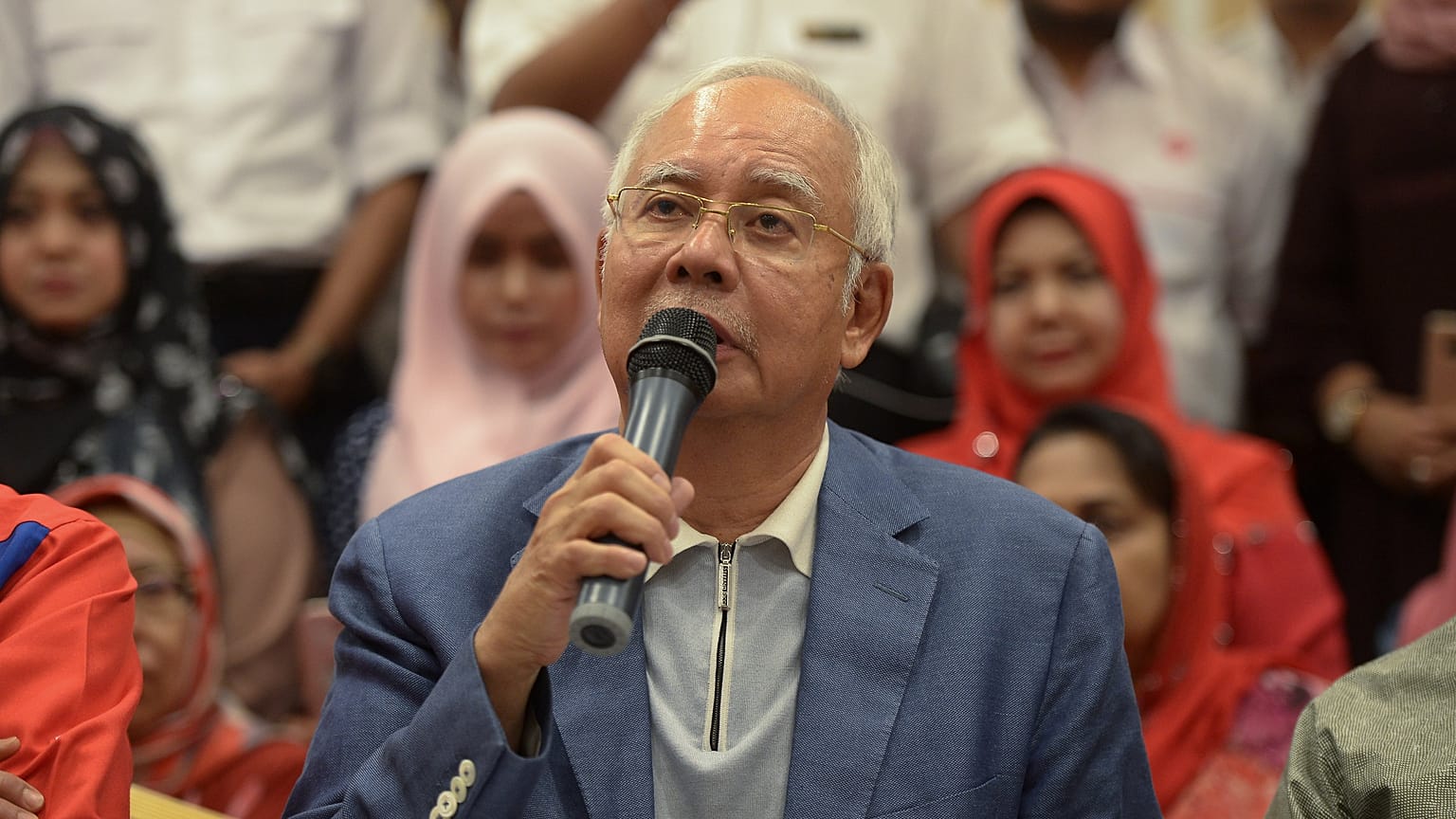 Razzia gegen Malaysias Ex-Premier: Geld und Luxusartikel gefunden