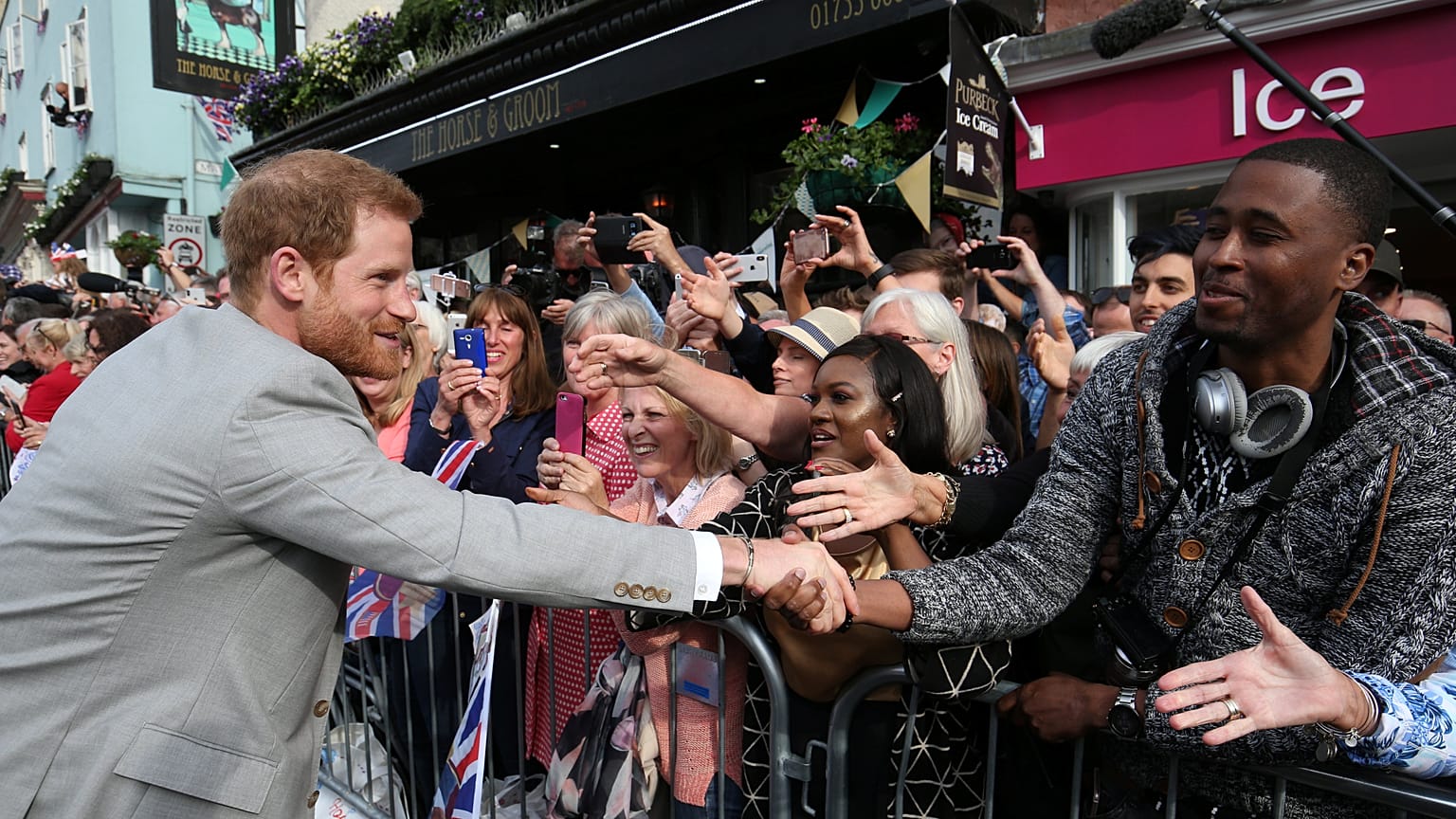 Windsor engalanada para a Boda Real