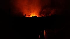Hawaii volcano continues to erupt