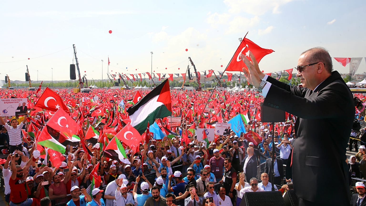 اردوغان در سارایوو به دنبال چیست؟