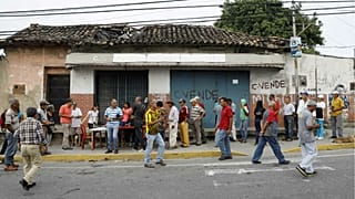 Elnököt választ Venezuela