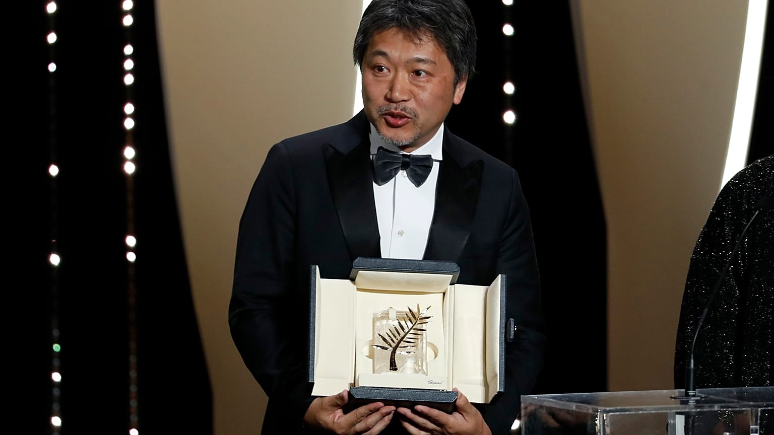 Altın Palmiye'yi Japon yönetmen Hirokazu Kore-eda kazandı