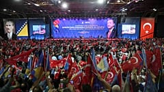 Meeting polémique du président turc en Bosnie 