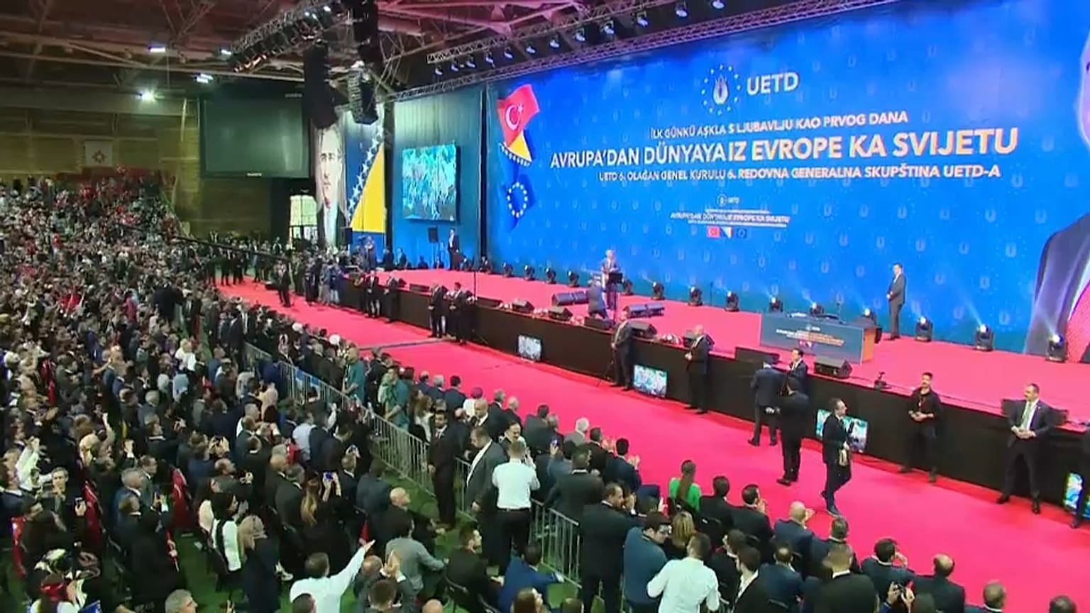 Sarajevo, Erdogan in visita tra campagna elettorale e relazioni neo-ottomane 