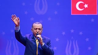 Erdogan bei seinem Wahlkampfauftritt in Sarajevo