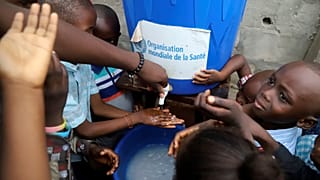 RDC inicia vacinação para conter surto de Ébola