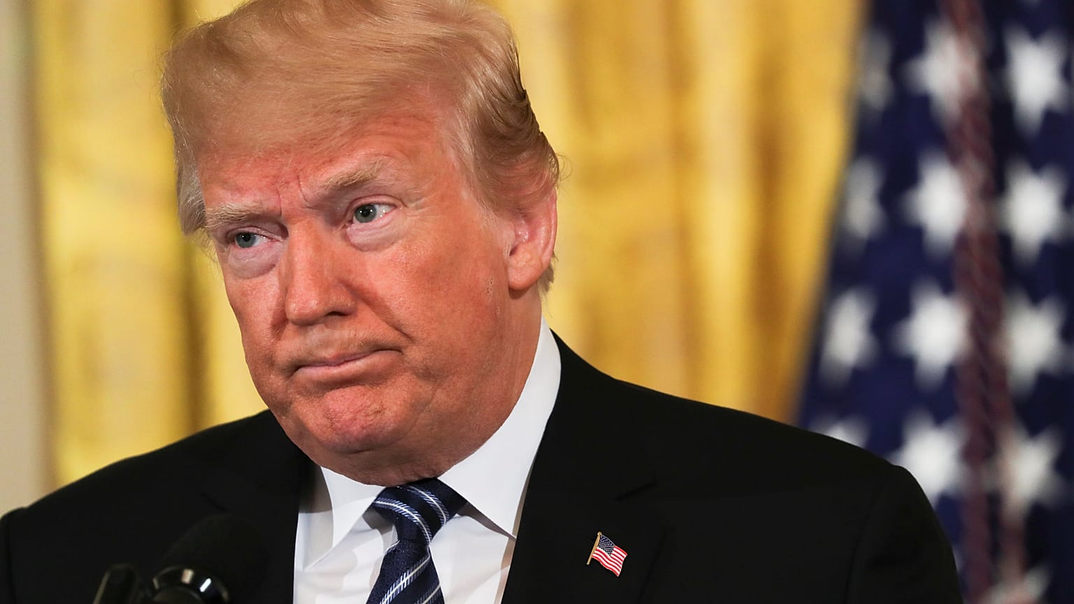 Trump: Aprire indagine su FBI