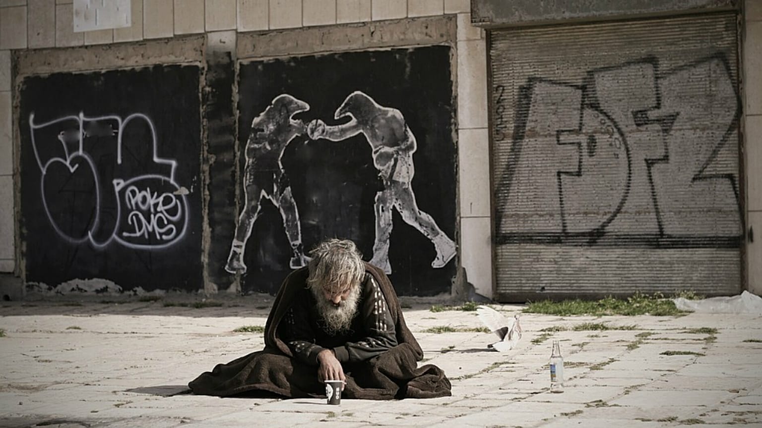 نتایج یک پژوهش: نیمی از آمریکایی‌ها قادر به تامین معیشت خود نیستند