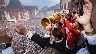 Freude und Frust: Fußball-Feiern in Frankfurt, München und Bern