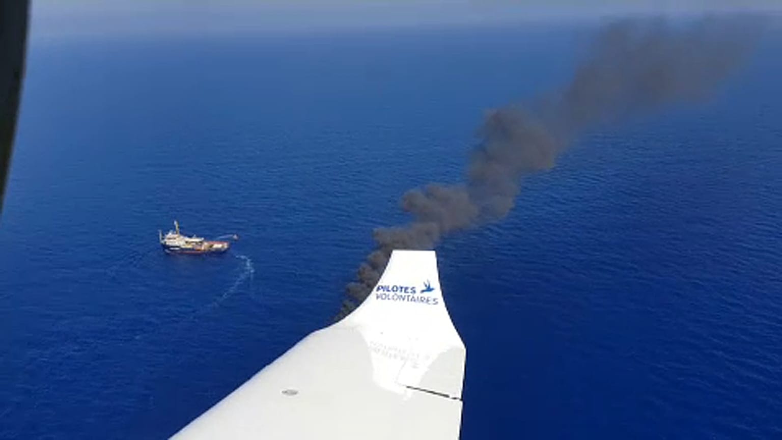 Εθελοντές πιλότοι σώζουν ζωές στη Μεσόγειο