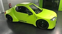 Running on 72-volt batteries, the Crowdcar has a range of 100 kms. 