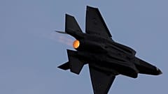 طائرة F-35 
