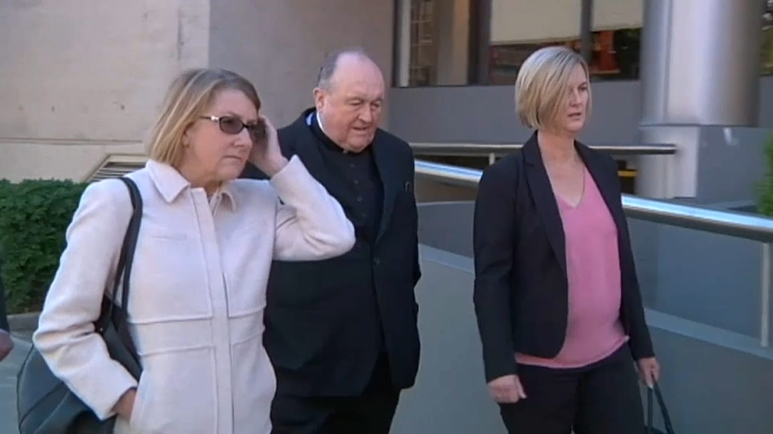Arcebispo australiano culpado por encobrir pedofilia