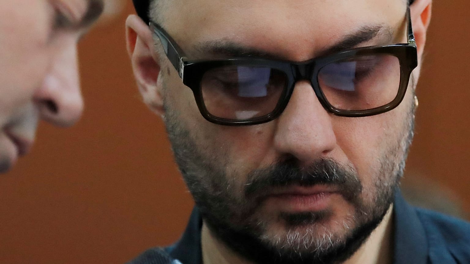 Ρωσία: Τα «δεσμά» του Κίριλ Σερεμπρένικοφ