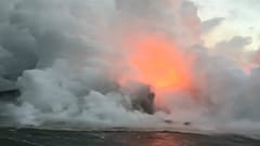Lava do vulcão havaiano gera nuvem tóxica 
