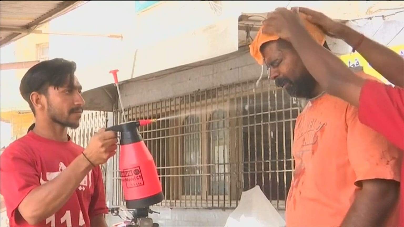 Paquistão: Onda de calor faz pelo menos 65 mortos