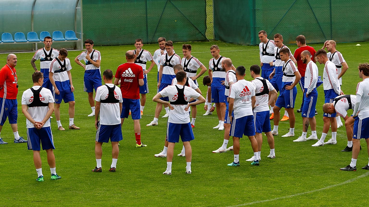 FIFA: nem doppingoltak az orosz focisták