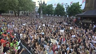 Manchester Arena: un anno dopo, un concerto in memoria delle vittime