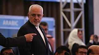 ظريف يقول إن تصريحات بومبيو تستند إلى "أوهام قديمة"