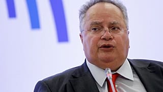 Κοτζιάς - Μπόλτον: Διμερείς σχέσεις και τουρκική προκλητικότητα στην ατζέντα