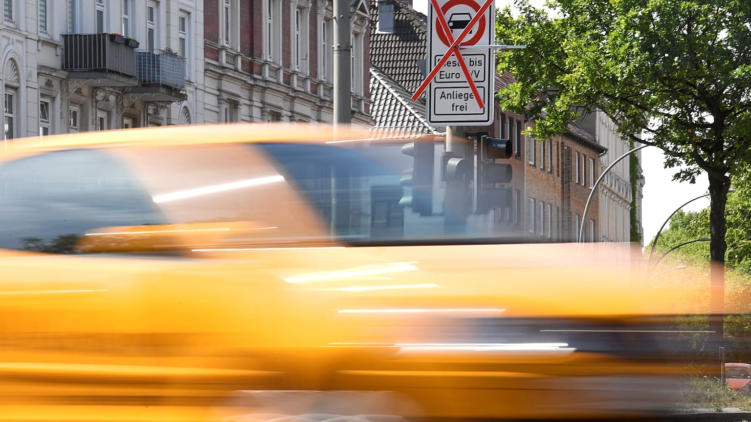 Retos y perspectivas en el desarrollo del coche eléctrico