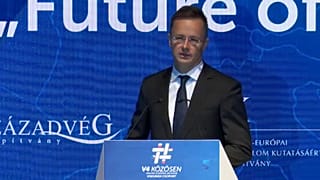 Szijjártó: az EP-választásokig el kell halasztani a nagy döntéseket