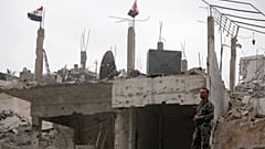 سوريا تتحدث عن قصف لقوات التحالف استهدف مواقعها العسكرية وأمريكا تنفي