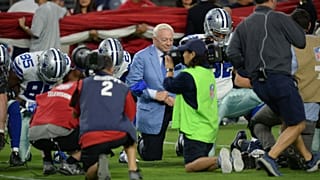 NFL: Senki sem térdelhet a himnusz alatt