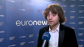 Boyan Slat eleito empreendedor do ano pela limpeza dos oceanos