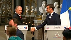 Макрон едет к Путину спасать "ядерную сделку"