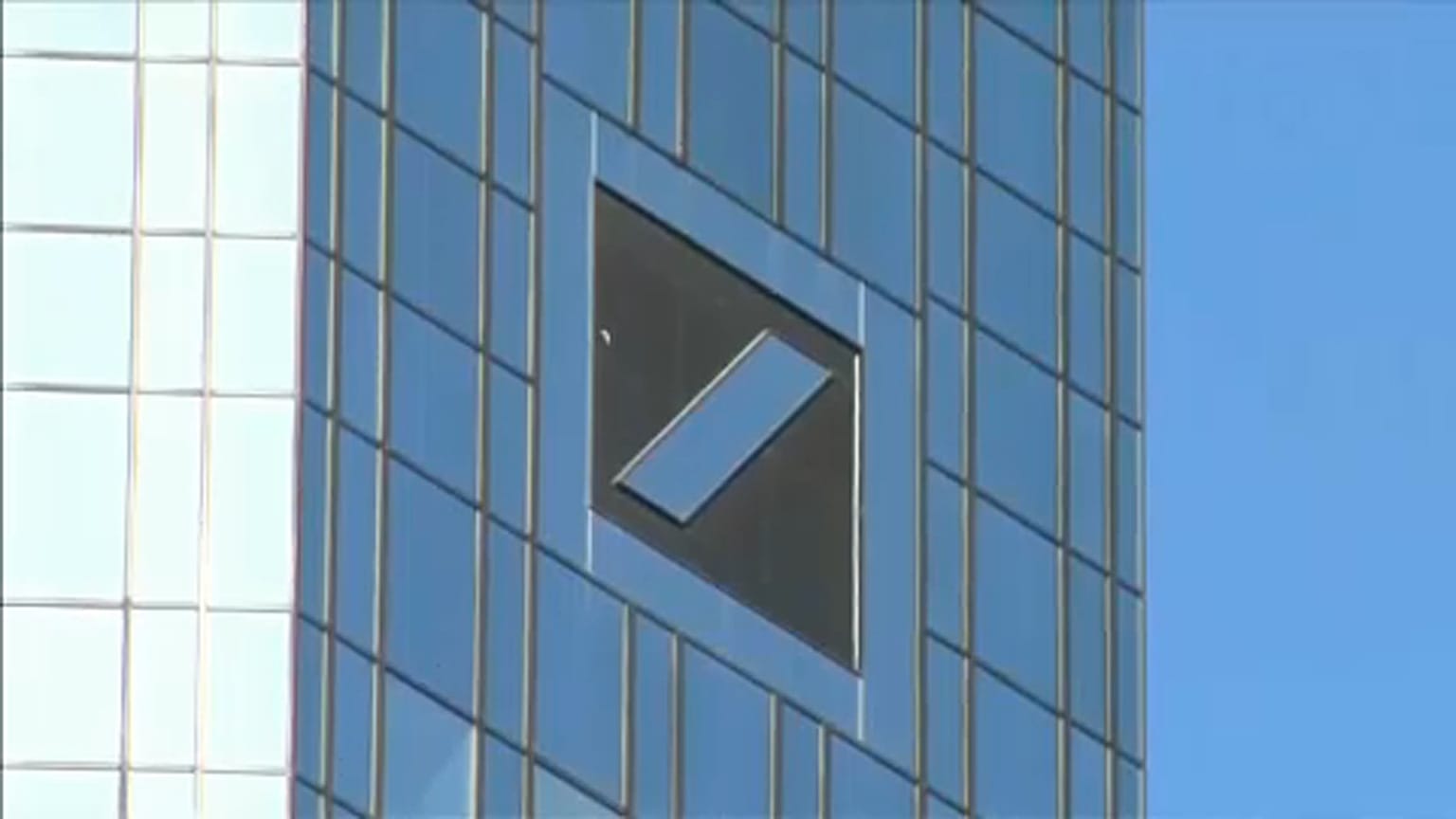 Leépít a Deutsche Bank