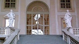 Fu condannato a risarcire il molestatore della figlia, sentenza ribaltata in appello