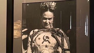 Frida Kahlo als Barbie-Puppe oder lieber digital?