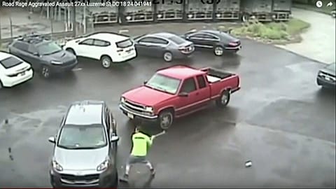 С кувалдой наперевес