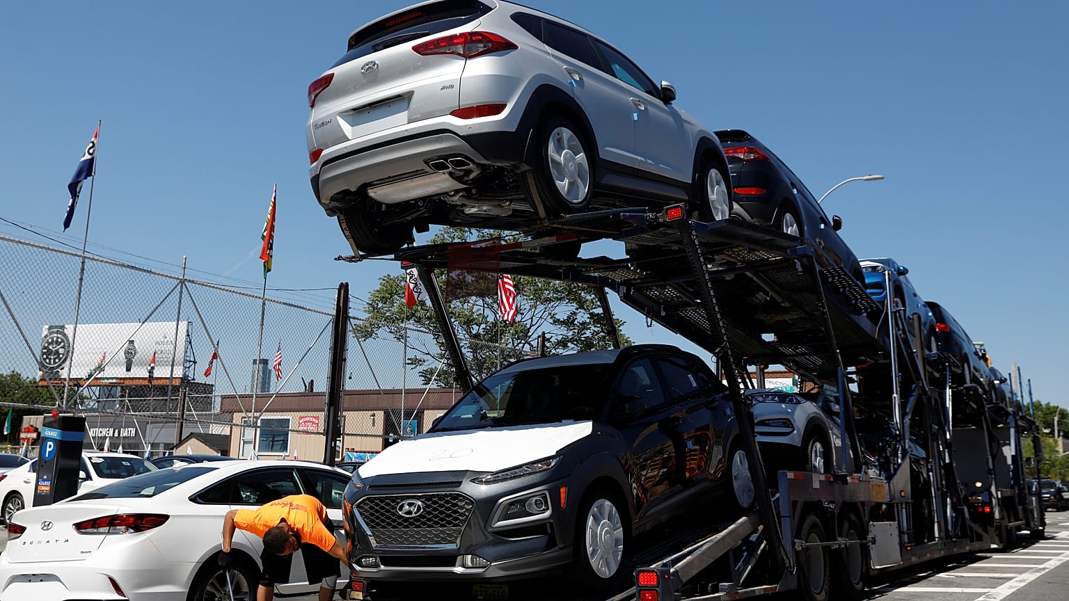 Impostos sobre automóveis aumentam tensão UE-EUA