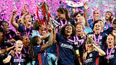 Football : l’Olympique lyonnais remporte sa troisième Ligue des champions féminine d’affilée 