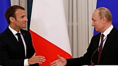 Macron e Putin condenam decisão de Trump
