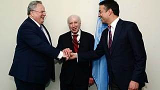 Ολοκληρώθηκε ο πρώτος κύκλος συνομιλιών για το Σκοπιανό