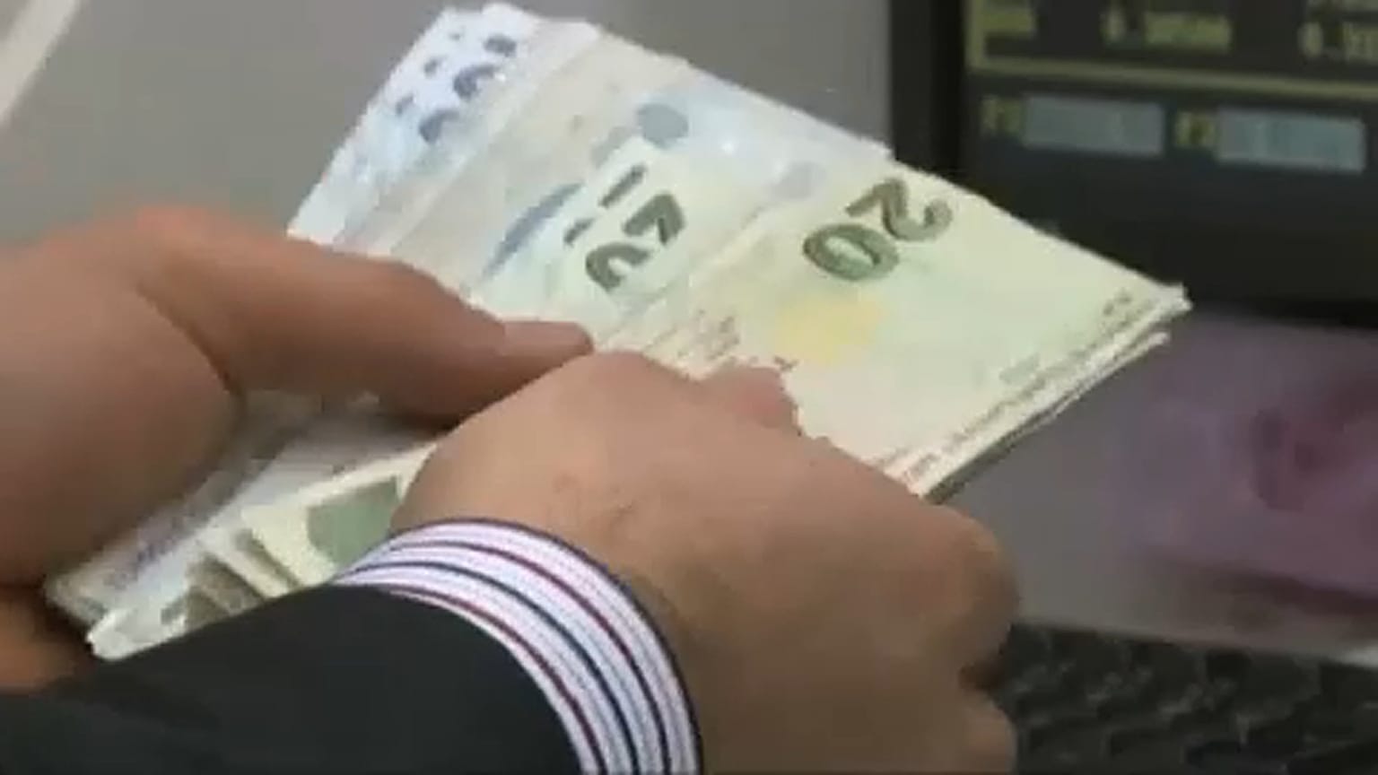 Türkische Lira weiter auf Talfahrt