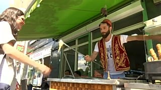 Мороженое из орхидей для немцев