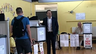 Dublino: maxi affluenza ai seggi per il referendum sull'aborto