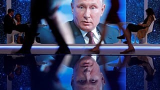 Wladimir Putin beim Internationalen Wirtschaftsforum