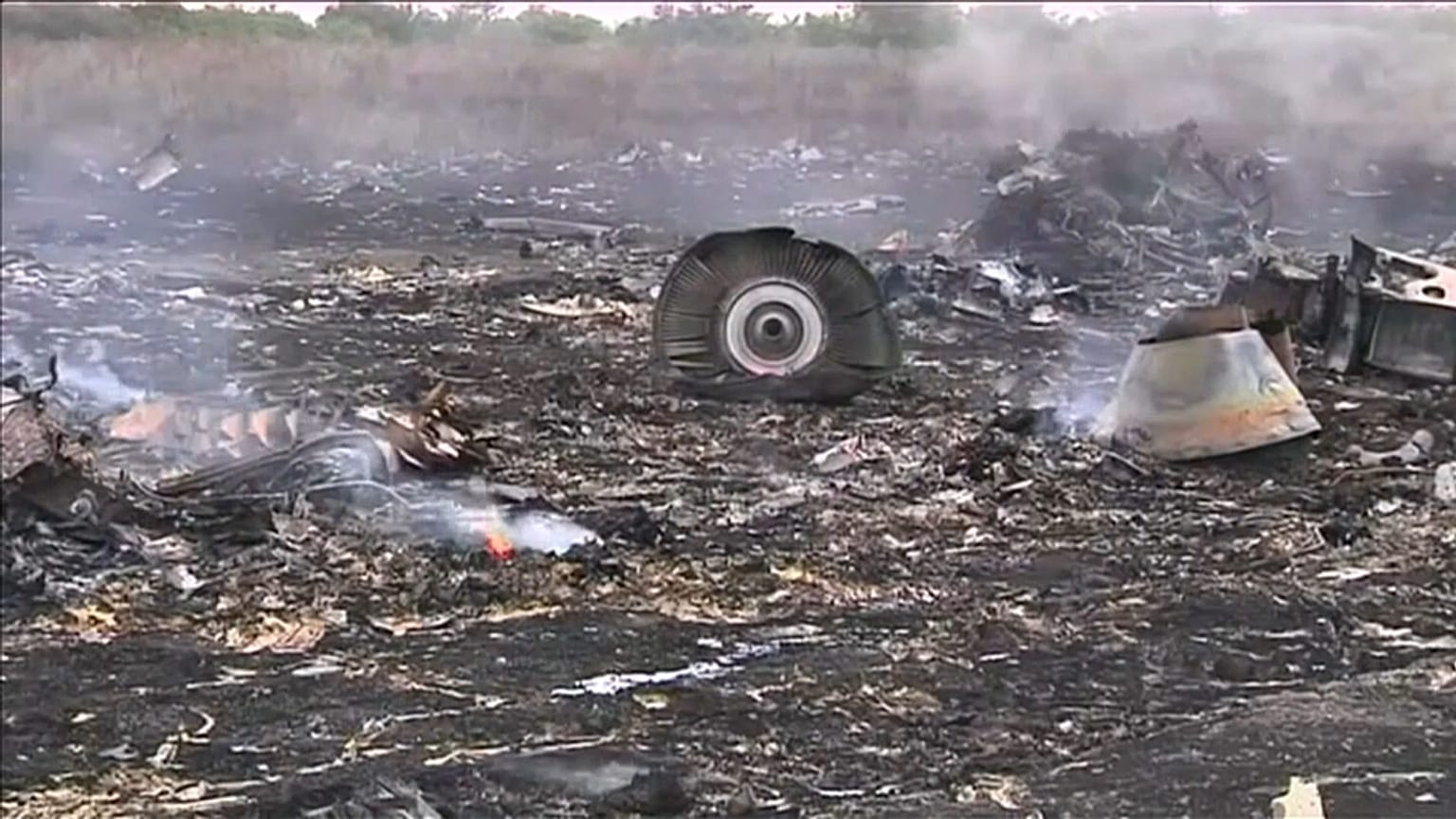 Remains of MH17 flight shot down by Russian missile over eastern Ukraine