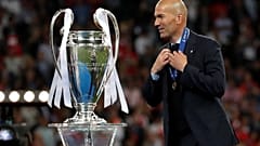 الفرنسي مدرب ريال مدريد الإسباني زين الدين زيدان